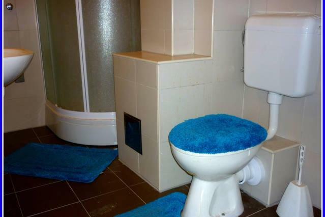 Apartman Тисно Екстериор снимка