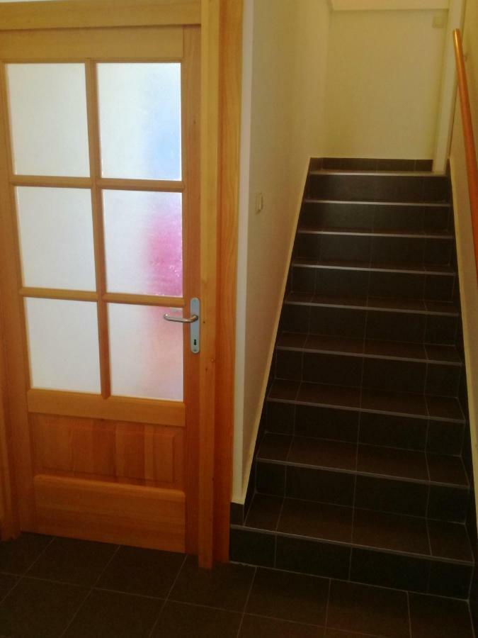 Apartman Тисно Екстериор снимка